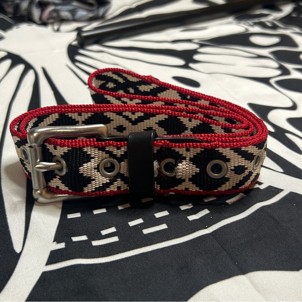 J.Crew Southwestern Woven Belt Black Red Geometric Navajo Tribal Pattern Small - Picture 3 of 9